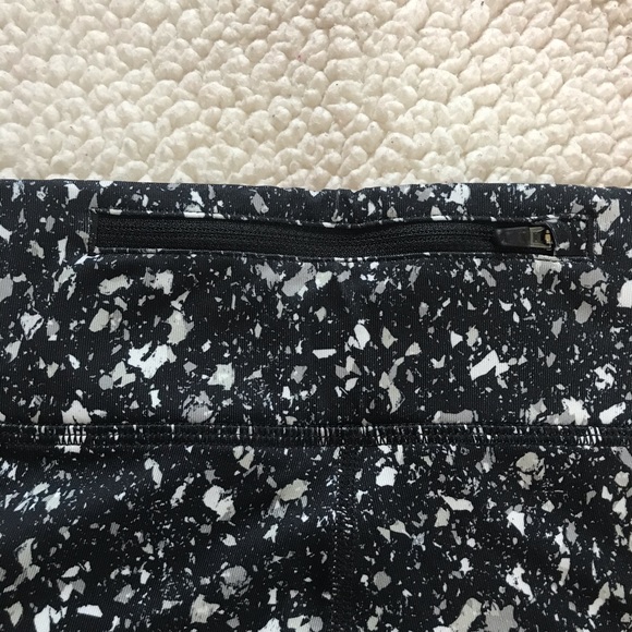 NWT Nike Dri-Fit crop running pants - Picture 5 of 6